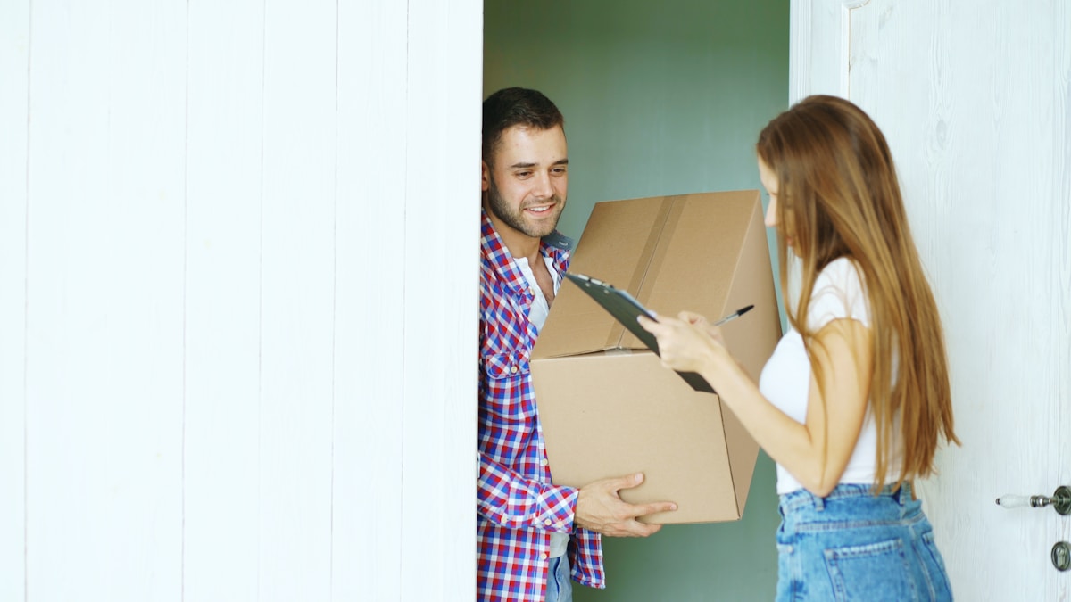 Direct-to-consumer shipping